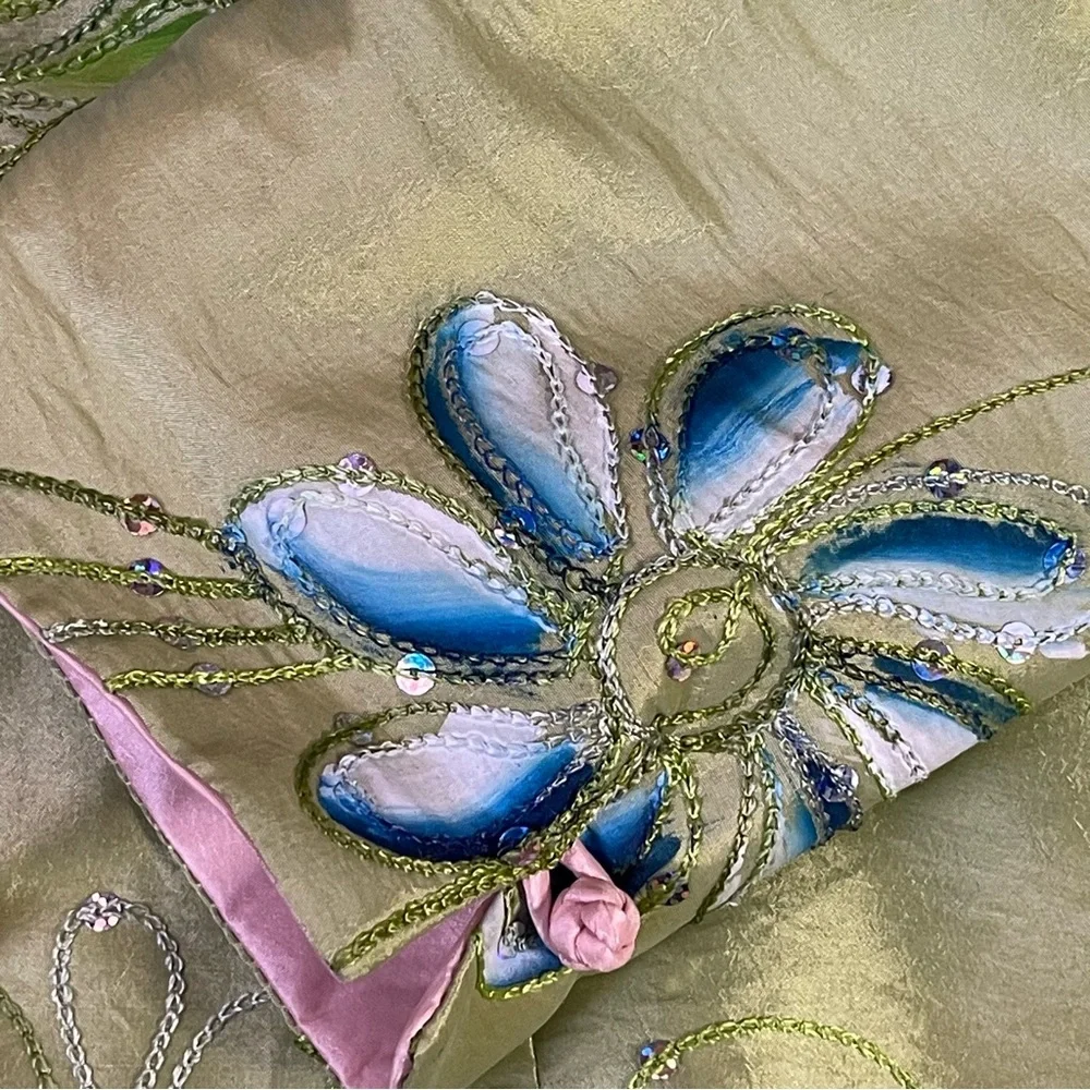 Art to wear Embroidered Floral Satin Jacket Beaded Mandarin Collar Pastel Green‎